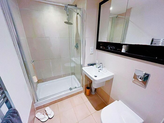 1 Bedroom Flat To Rent In Chadwick Street, Hunslet, Leeds, LS10
