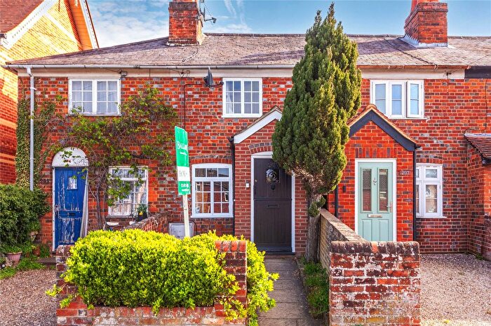 2 Bedroom Terraced House For Sale In Reading Road, Henley-On-Thames, Oxfordshire, RG9