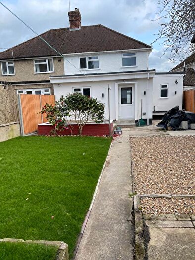 4 Bedroom Property To Rent In Coleridge Close, Cowley, Oxford, OX4