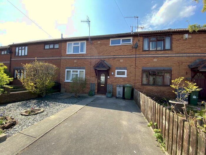 3 Bedroom House To Rent In Newport Close, Prenton, CH43