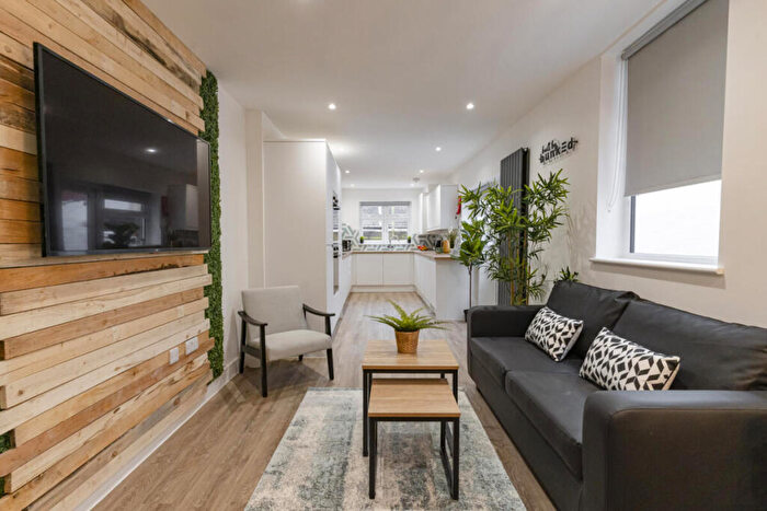 7 Bedroom Terraced House To Rent In Baileys Road, Southsea, Portsmouth, PO5