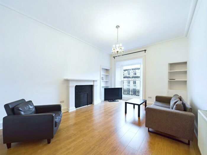3 Bedroom Flat To Rent In West Maitland Street, West End, Edinburgh, EH12