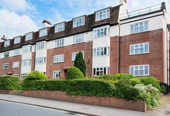 1 Bedroom Apartment To Rent In Wentworth Court, St Marks Hill, Surbiton, Surrey, KT6