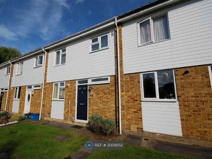 3 Bedroom Terraced House To Rent In Hither Field, Ware, SG12