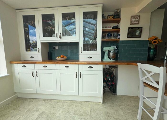 5 Bedroom Detached House For Sale In Drayton, Oxfordshire, OX14