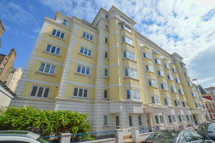 2 Bedroom Flat To Rent In Compton Street, Eastbourne, BN21