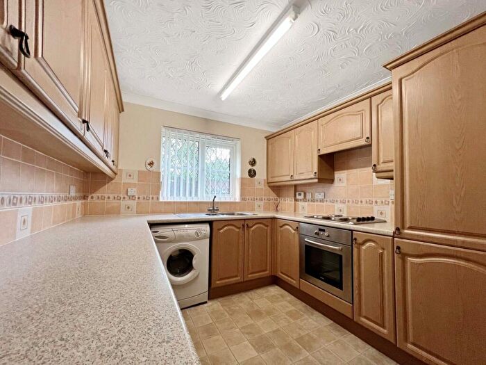 3 Bedroom Detached Bungalow For Sale In Brewster Close, Halstead, CO9