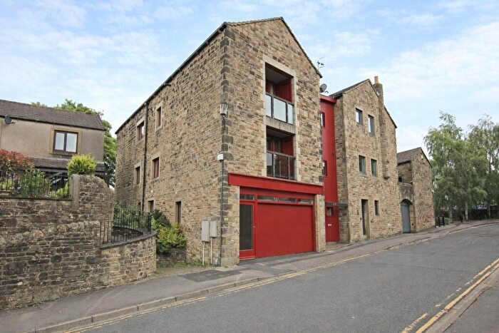 4 Bedroom Semi Detached House For Sale In The Counting House, Belmont Wharf, Skipton, BD23