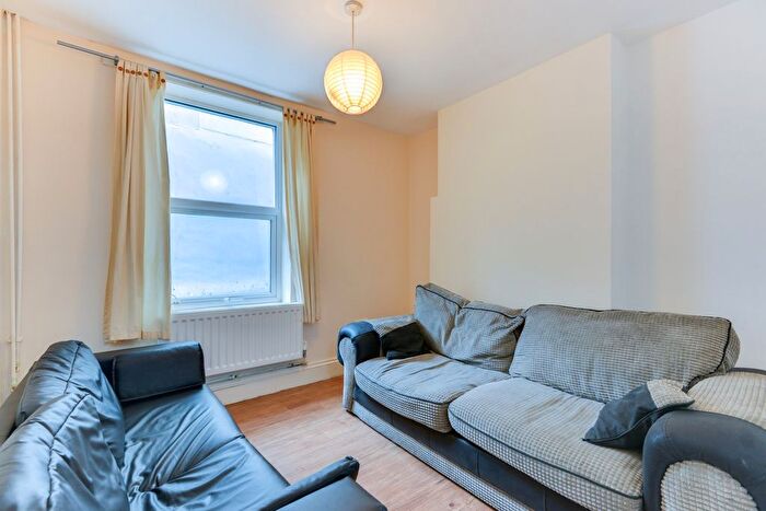 7 Bedroom Semi-Detached House To Rent In Upper Lewes Road, Brighton, BN2