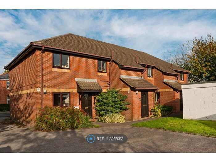 2 Bedroom Flat To Rent In South Road, Southampton, SO17