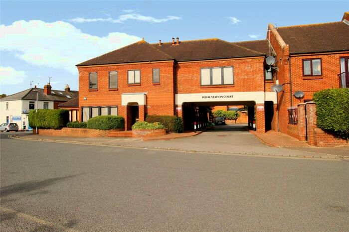 1 Bedroom Apartment To Rent In Royal Station Court, Station Road, Twyford, Reading, RG10