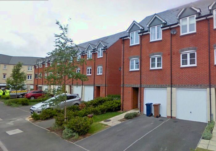 4 Bedroom Property To Rent In Oake Woods, Gillingham, SP8