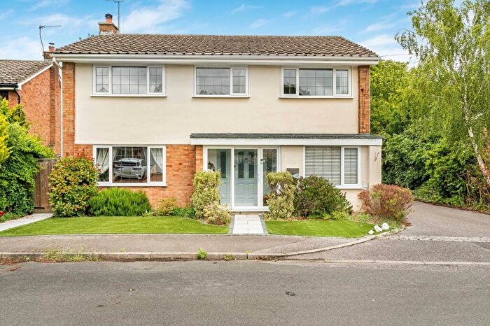 4 Bedroom Detached House For Sale In Limmers Mead, Great Kingshill, HP15
