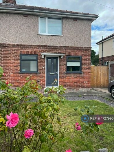 2 Bedroom Semi-Detached House To Rent In Maple Grove, Chester, CH2