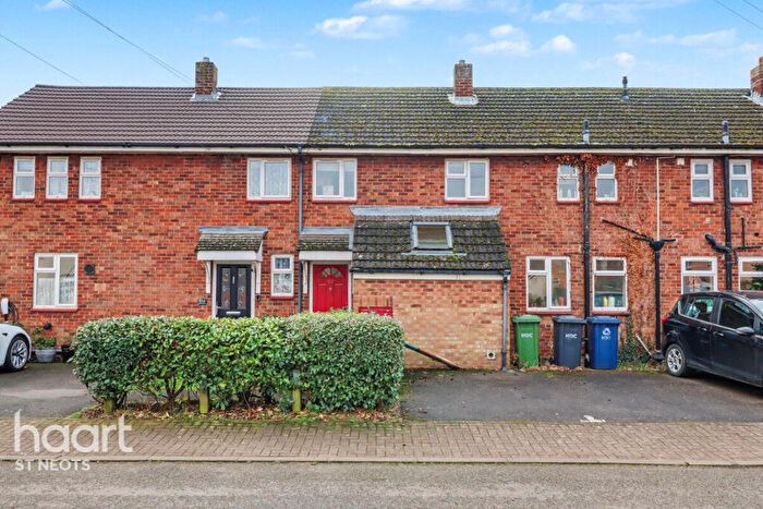 3 Bedroom Terraced House For Sale In Belle Isle Crescent, Brampton, PE28