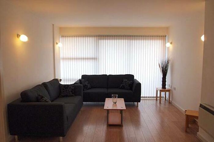 1 Bedroom Apartment To Rent In Windmill House, Westferry Road, London, E14