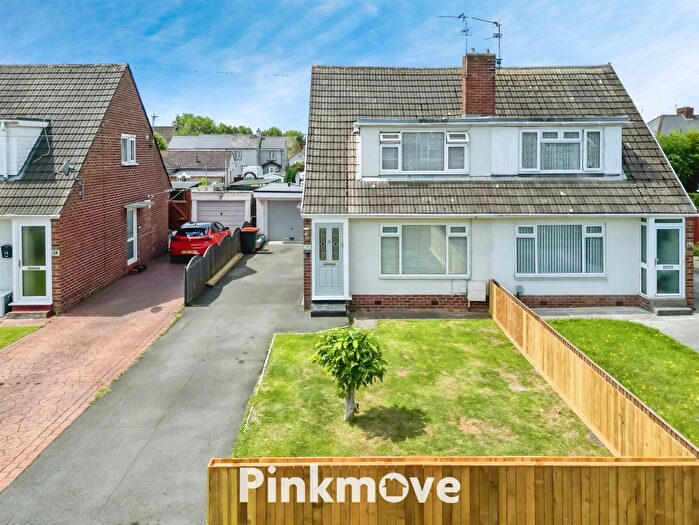 3 Bedroom Semi-Detached House For Sale In Willow Close, Liswerry, Newport, NP19