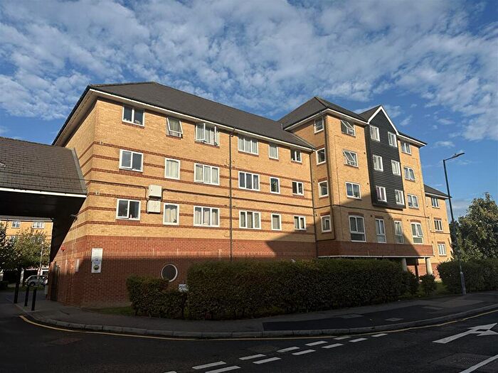 2 Bedroom Flat For Sale In St. Peters Street, Maidstone, ME16