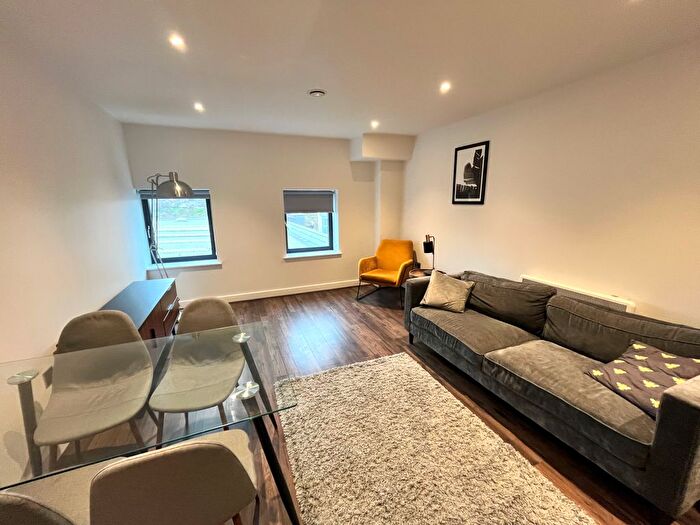 1 Bedroom Flat To Rent In Pope Street, Birmingham, B1