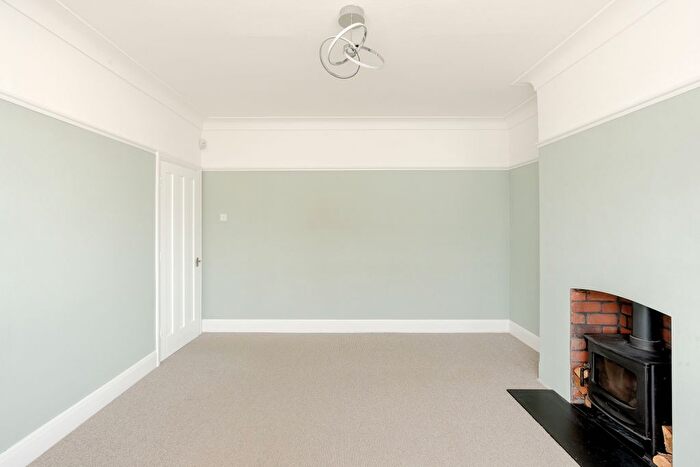 3 Bedroom End Terrace House For Sale In Filton Grove, Horfield, Bristol, BS7