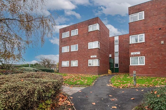 2 Bedroom Apartment For Sale In Ocker Hill Road, Tipton, DY4