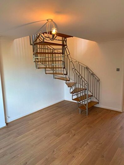 2 Bedroom End Of Terrace House To Rent In Amwell Road, Cambridge, Cambridgeshire, CB4