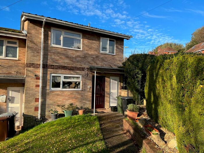 4 Bedroom End Of Terrace House To Rent In Thurmond Crescent, Winchester, SO22