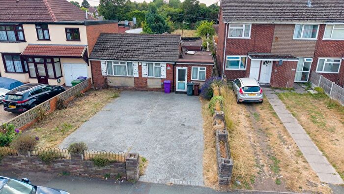5 Bedroom Bungalow For Sale In Wolverhampton Road East, Wolverhampton, WV4