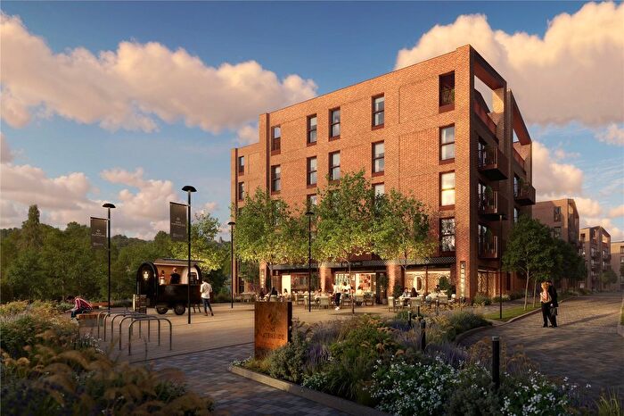 3 Bedroom Flat For Sale In Poplar House, One Waterside, Bath, BA2