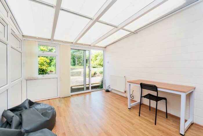 5 Bedroom House To Rent In Lytton Gardens, Bath, BA2