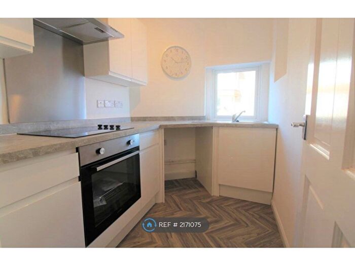 2 Bedroom Maisonette To Rent In West Street, Wisbech, PE13