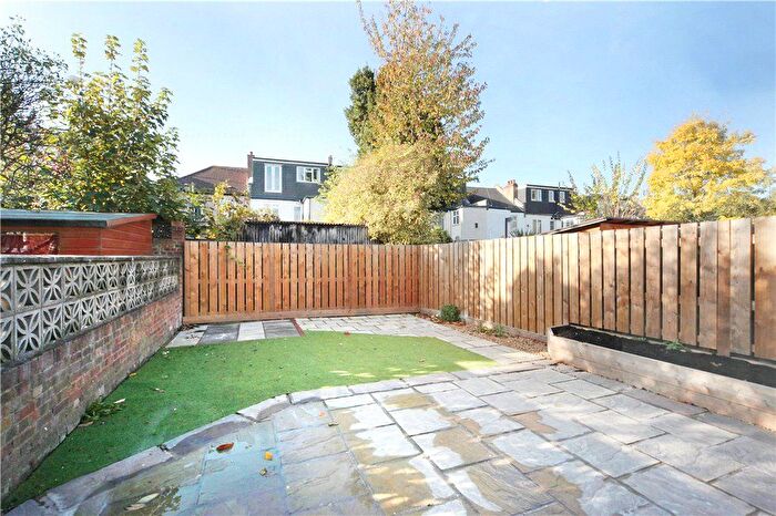 5 Bedroom Semi-detached House To Rent In Bedford Terrace, Lyham Road, SW2