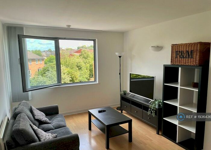 1 Bedroom Flat To Rent In Arizona Building, London, SE13