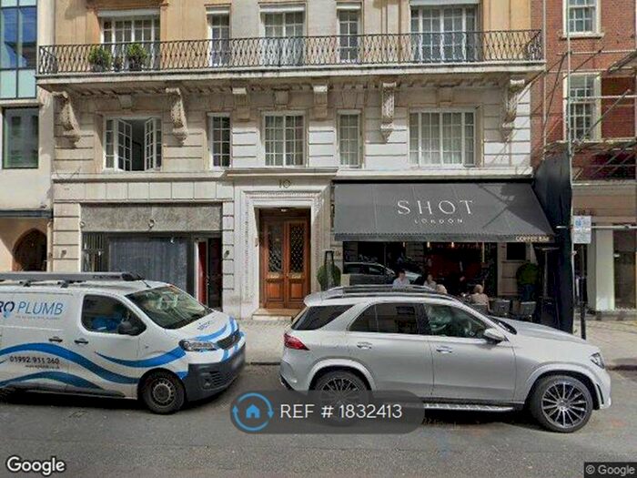 2 Bedroom Flat To Rent In Berkeley Street, London, W1J