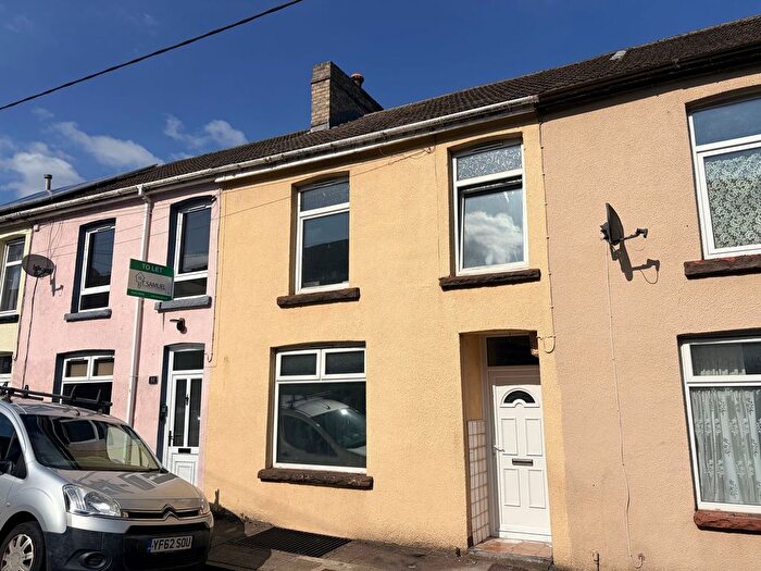 3 Bedroom Terraced House To Rent In Woodfield Terrace, Mountain Ash, CF45