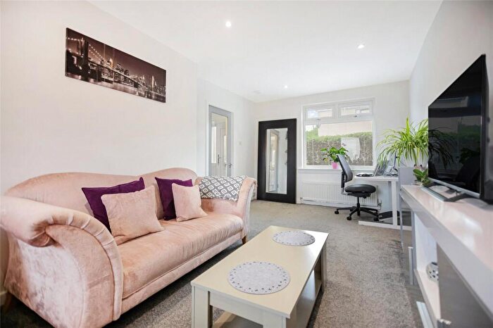 2 Bedroom Semi-Detached House For Sale In Wilson Street, Blairhall, Dunfermline, Fife, KY12