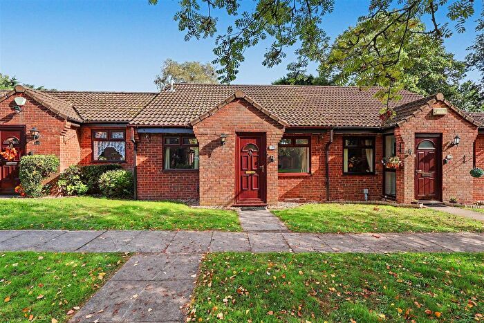 2 Bedroom Terraced Bungalow For Sale In Brookdale Court, Sherwood, Nottingham, NG5
