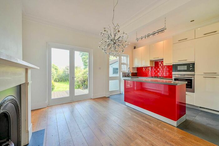 4 Bedroom Terraced House To Rent In Meadvale Road, Pitshanger Lane, London, W5