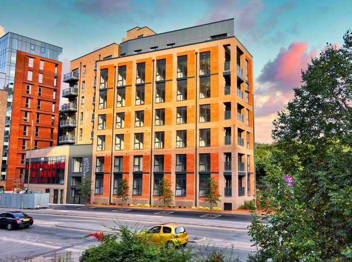 1 Bedroom Flat To Rent In Marketfield Way, Redhill, RH1