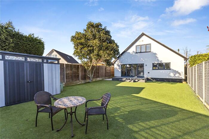 4 Bedroom Detached House For Sale In The Crescent, Bricket Wood, St. Albans, Hertfordshire, AL2