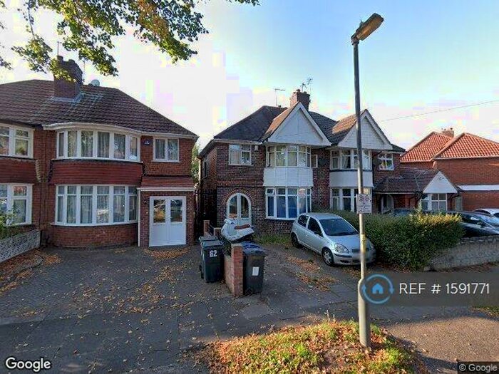 4 Bedroom Semi-Detached House To Rent In Woodford Green Road, Birmingham, B28
