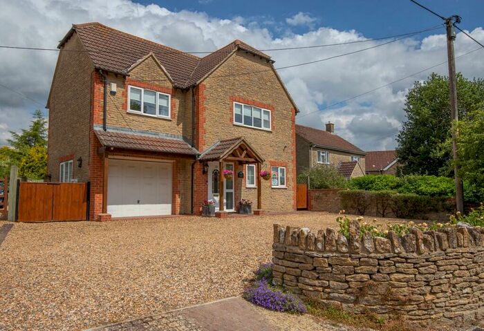 6 Bedroom Detached House For Sale In Chapel House A, Lower Stanton St Quintin, Malmesbury, SN14