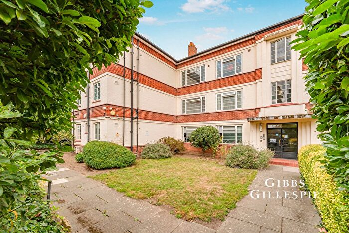 1 Bedroom Flat To Rent In Manor Vale, Boston Manor Road, Brentford, TW8