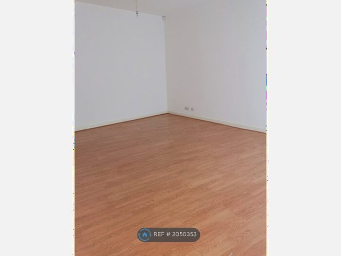 1 Bedroom Flat To Rent In East Pilton Farm Crescent, Edinburgh, EH5