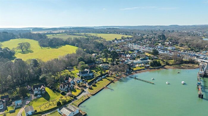3 Bedroom Detached House For Sale In Exceptional Water Vista - Fishbourne Lane, Ryde, PO33