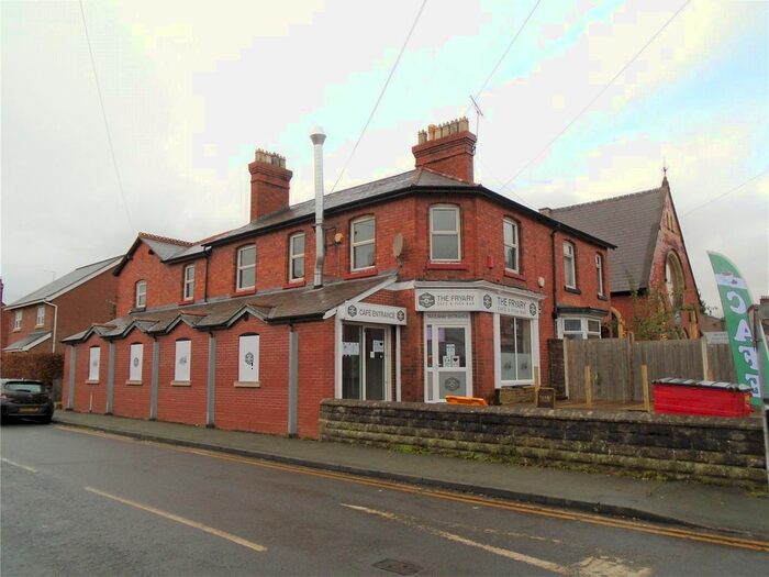 2 Bedroom Flat To Rent In Victoria Street, Oswestry, Shropshire, SY11