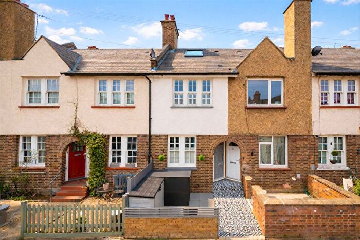 2 Bedroom Terraced House For Sale In Coteford Street, Tooting, SW17
