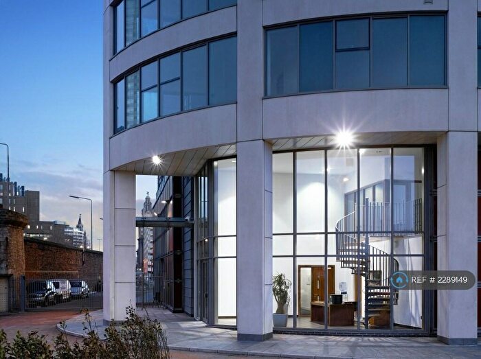 2 Bedroom Flat To Rent In William Jessop Way, Liverpool, L3