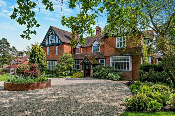 7 Bedroom Detached House For Sale In Hyde Lane, Danbury, Chelmsford, CM3