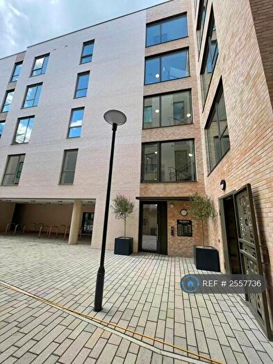 1 Bedroom Flat To Rent In Aston Terrace, Cambridge, CB3